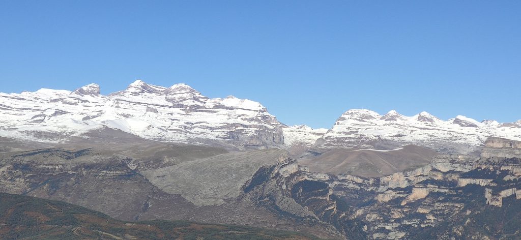 Macizo de Monte Perdido y Cañón de Añisclo. 5.01.2023